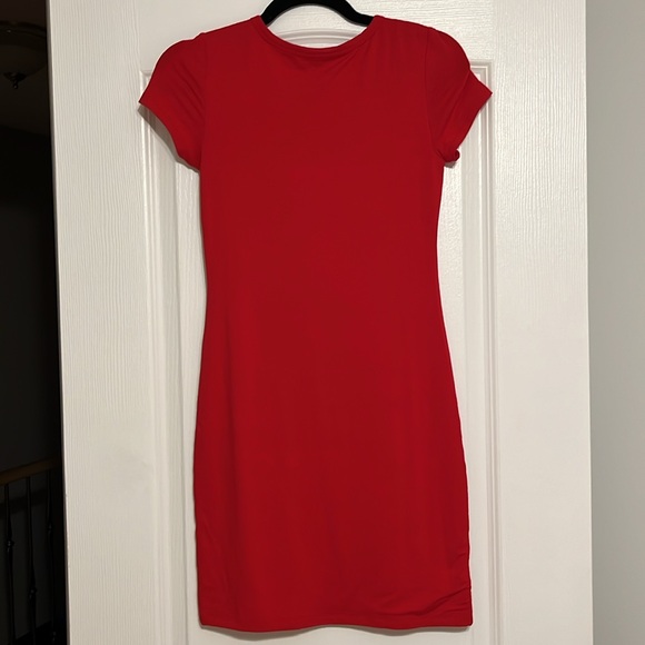 Wilfred red T-shirt dress - Picture 2 of 3